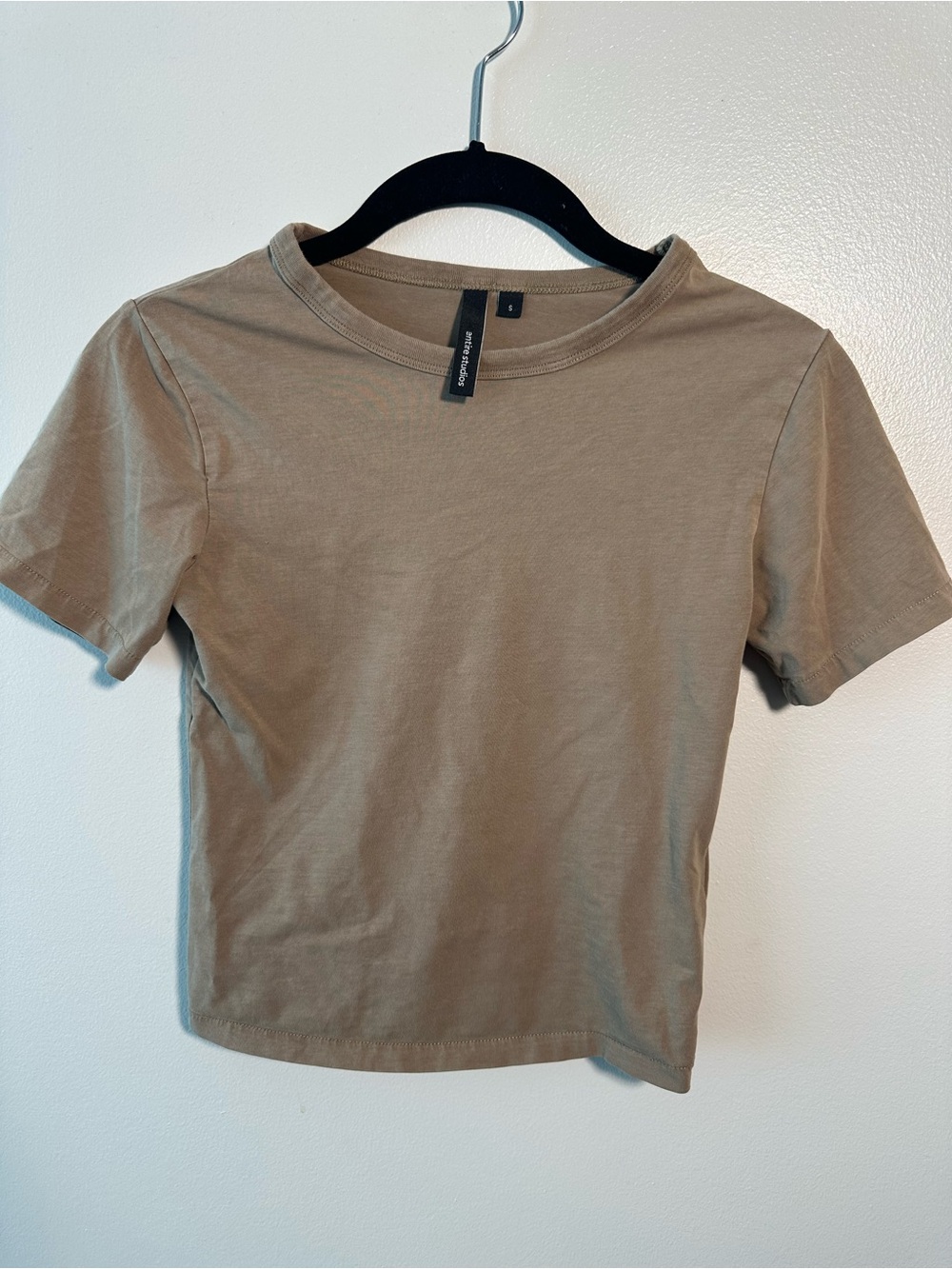 Classic Crewneck Short Sleeve Tee in Taupe